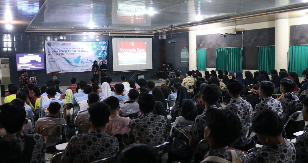 SMK Rizki Ashari Gelar Seminar Motivasi untuk Siswa